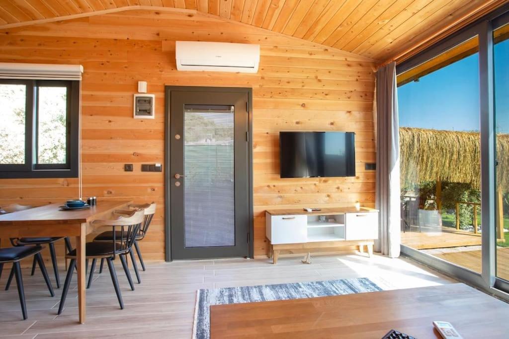 Villa Zeytin Havuzlu Jakuzili Fethiye Extérieur photo